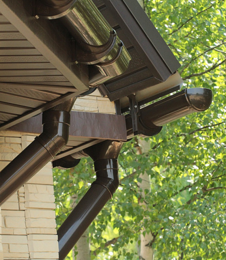 Rain gutters, Series Lux, Color Chocolate<br>RAL 8019 - 1