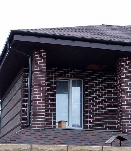 Rain gutters, Series Lux, Color Chocolate<br>RAL 8019 - 2