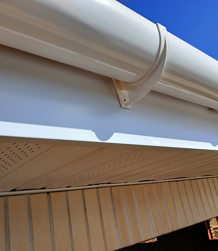 Rain gutters, Series Lux, Color Ice cream<br>RAL 9003 - 14