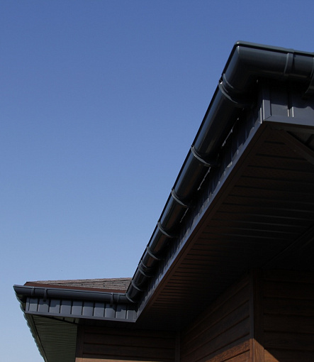 Rain gutters, Series Lux, Color Chocolate<br>RAL 8019 - 27