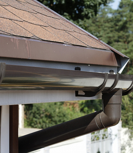 Rain gutters, Series Lux, Color Chocolate<br>RAL 8019 - 49